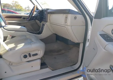 2002 Cadillac Escalade Standard from USA, damaged, VIN 1GYEK63N22R175563